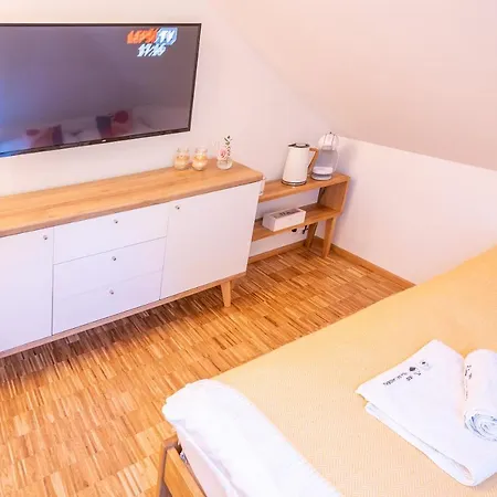Guest house Na Landeku