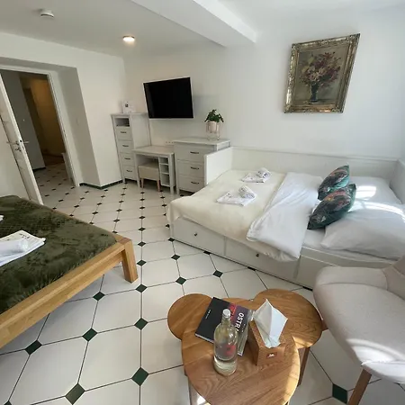 Na Landeku Guest house